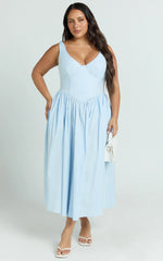Scoop Neck Drop V Waist Gathered Skirt Dress in Blue